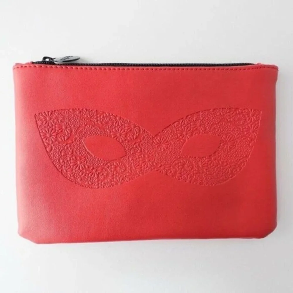5/$20‎ Glam Bag October 2018 Red Faux Leather Embossed Floral Masquerade